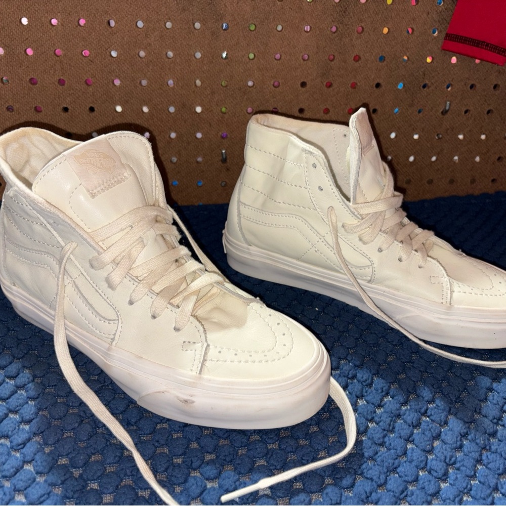 Vans Sk8-Hi Platform White High Top Sneakers Women’s Lace Up Off The Wall